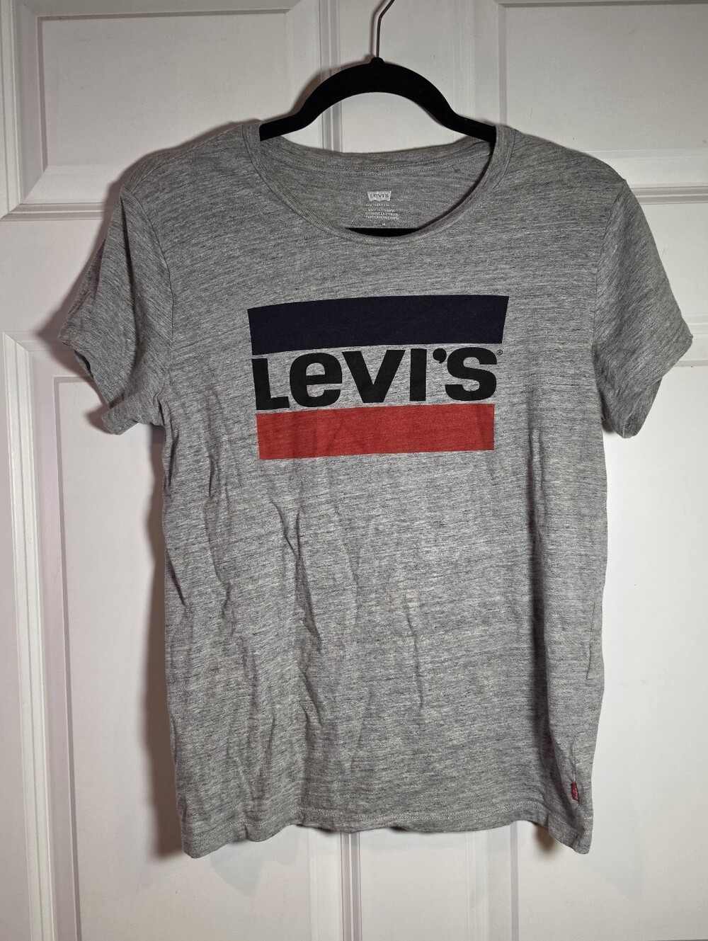 Levi's Gray Logo Tee with Navy and Red Stripes M